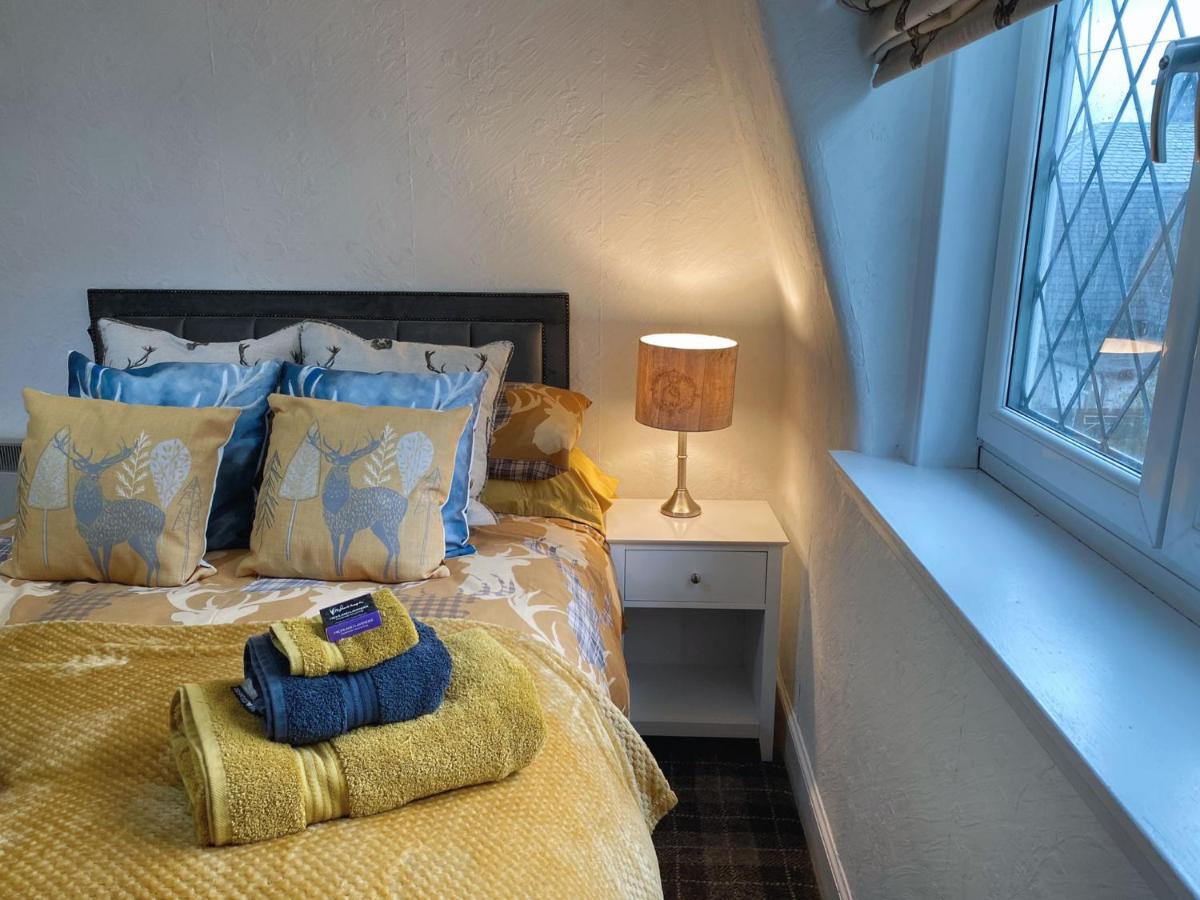 Macleen Cottage Arrochar Esterno foto